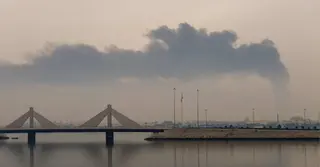 উপসাগরে শিল্প স্থাপনায় পাল্টাপাল্টি হামলা; বাড়ছে যুদ্ধের তীব্রতা